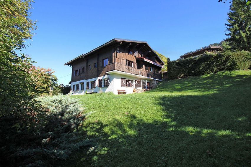 Image Façade à  chalet de montagne de Megève