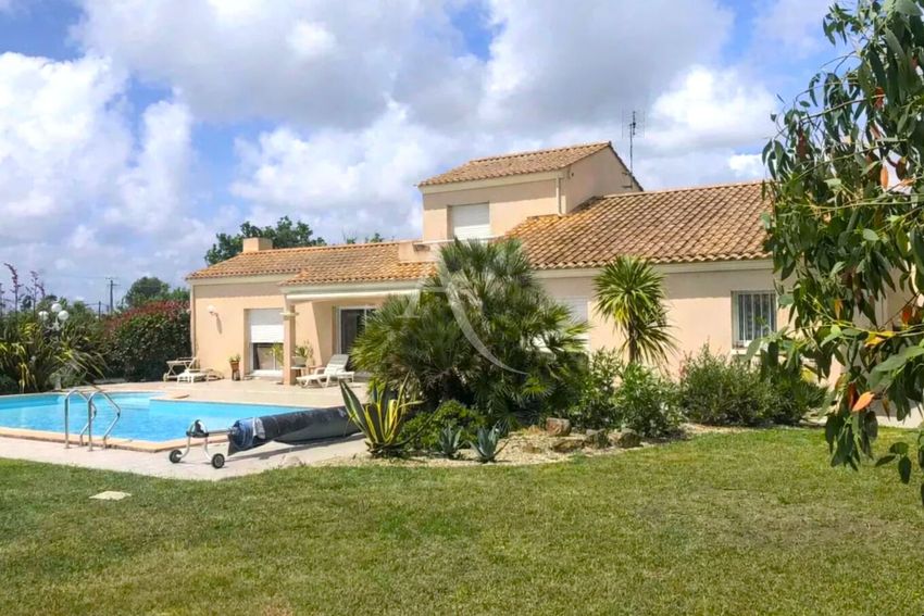 Image Façade à  maison individuelle de Talmont-Saint-Hilaire