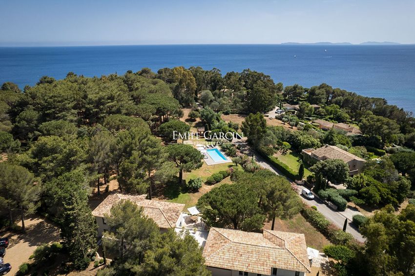 Image Vue à  manoir de La Croix-Valmer