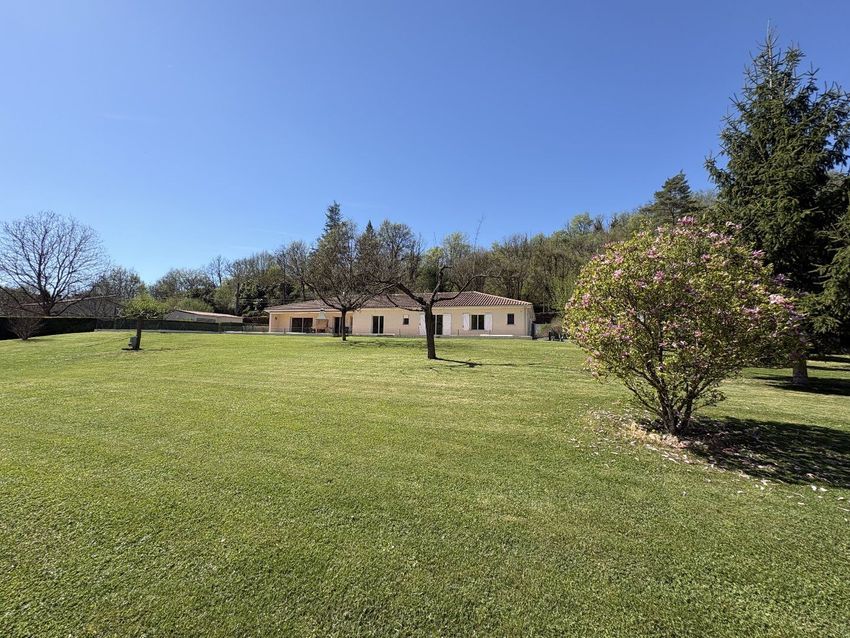 Image Jardin à  maison individuelle de Lissac-et-Mouret