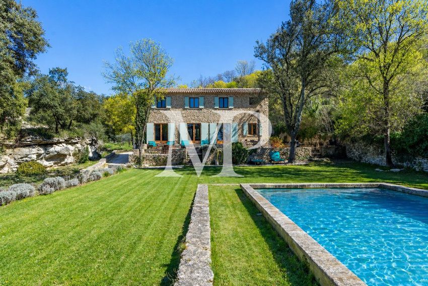 Image Piscine à  maison individuelle de Gordes
