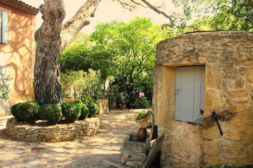 Image Jardin à  maison individuelle de Grans