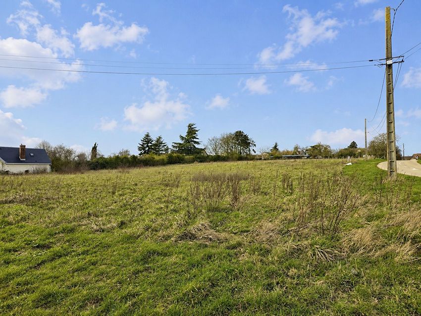 Image de terrain à Tremblay-les-Villages