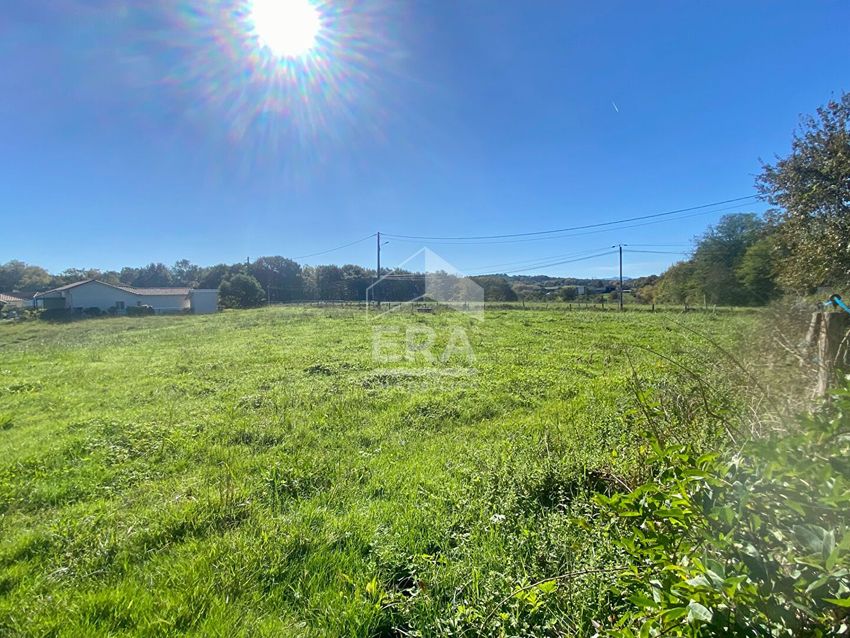 Image de terrain à Sainte-Marie-de-Gosse