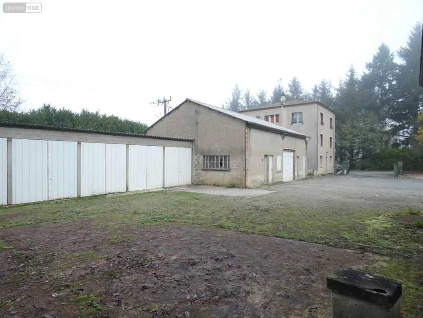 Image Façade à  maison individuelle de Chabanais
