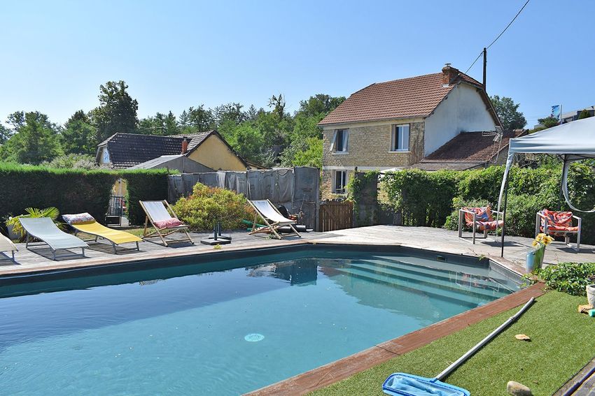Image Piscine à  maison individuelle de Saint-Geniès