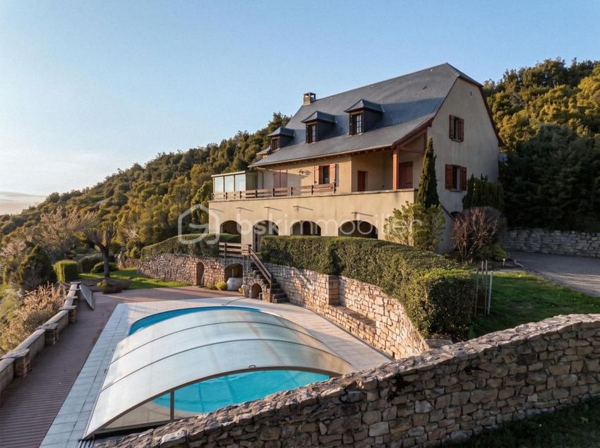 Image Piscine à  maison individuelle de Sainte-Radegonde