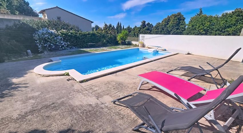 Image Piscine à  maison individuelle de Fontvieille