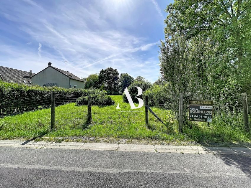 Image de terrain à Villeneuve-les-Bordes