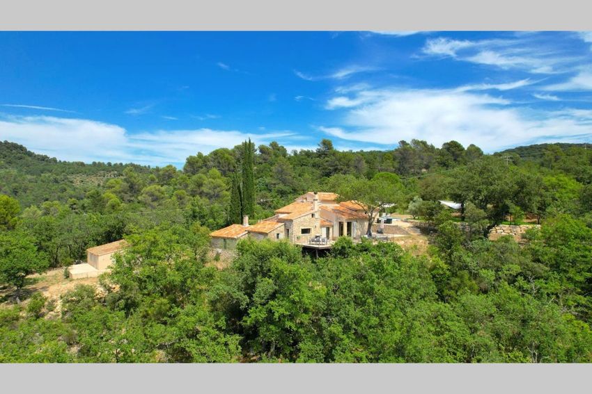 Image Vue à  maison individuelle de Venasque