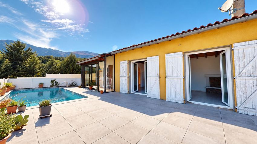 Image Façade à  maison individuelle de Quillan