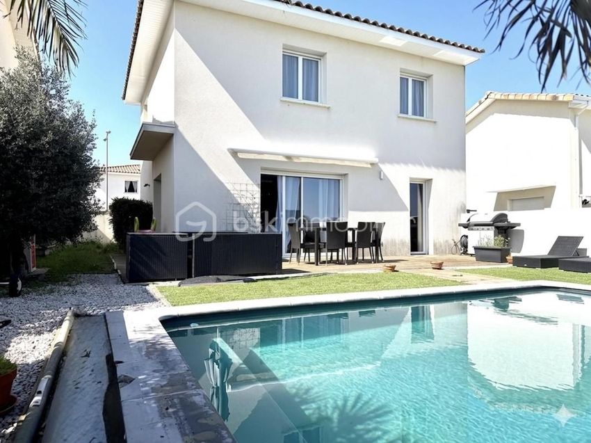 Image Piscine à  maison individuelle de Montarnaud