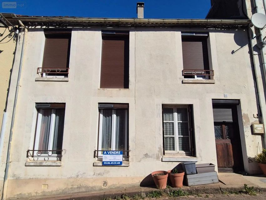 Image Vue à  maison individuelle de Saint-Sauveur-en-Puisaye