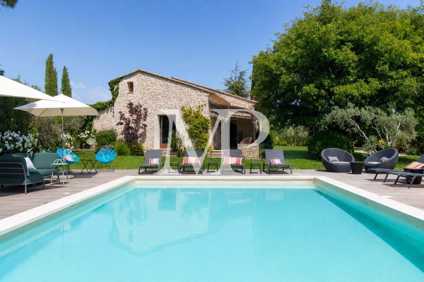 Image Piscine à  maison individuelle de Gordes