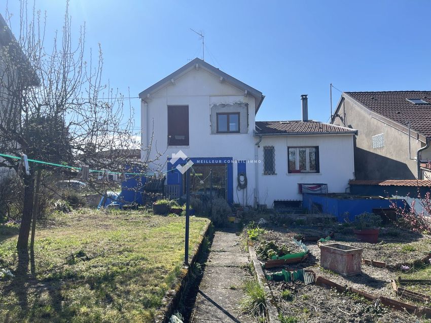 Image Façade à  maison individuelle de Contrexéville