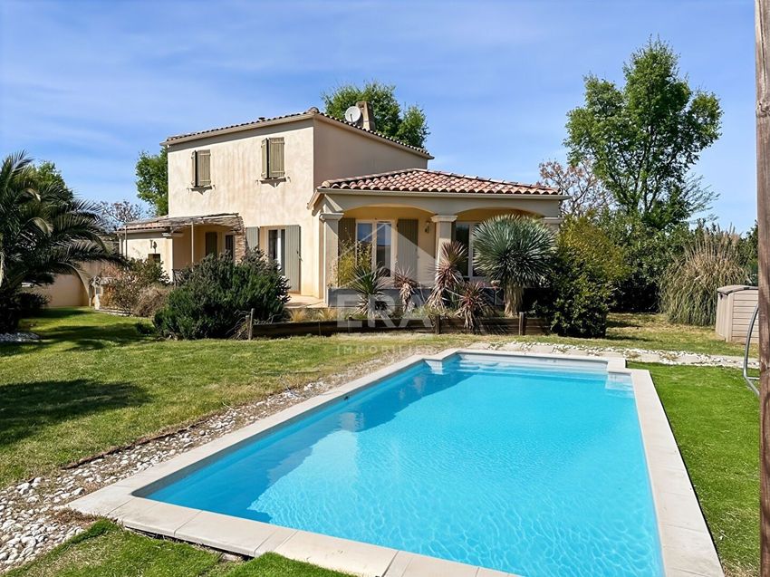 Image Piscine à  maison individuelle de Maillane