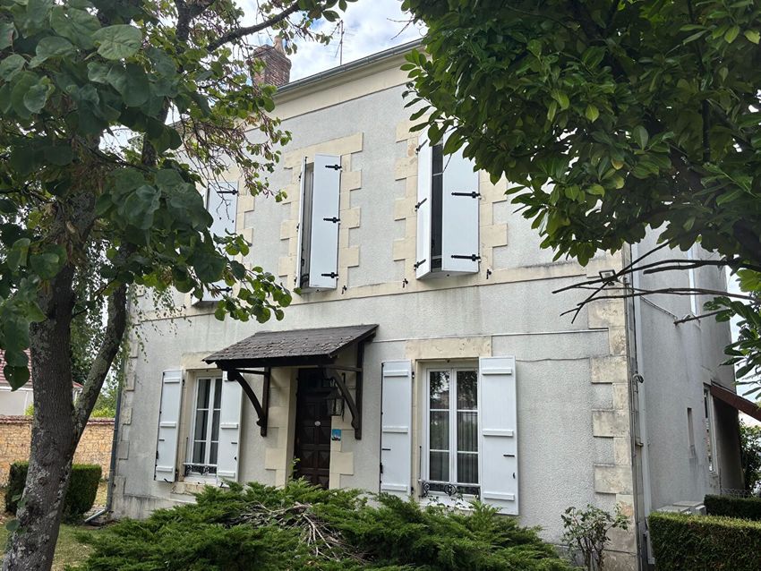 Image Façade à  maison individuelle de Varennes-Vauzelles