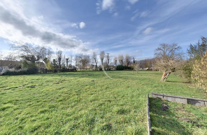 Image de terrain à Charbuy