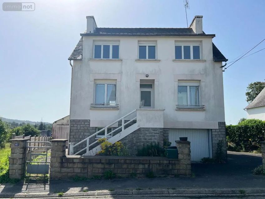 Image Façade à  maison individuelle de Callac