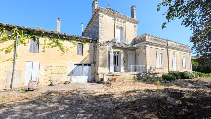 Image Façade à  manoir de Quinsac