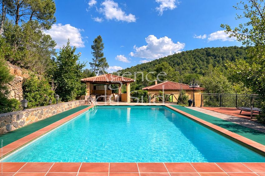 Image Piscine à  maison individuelle de Auriol