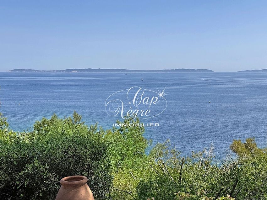 Image Vue à  maison individuelle de Le Lavandou