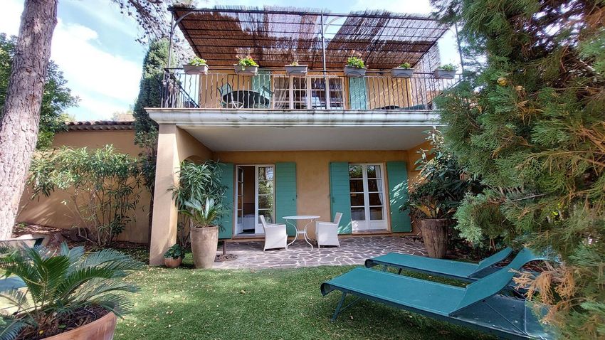Image Façade à  maison individuelle de 4300 Route de Bagnols