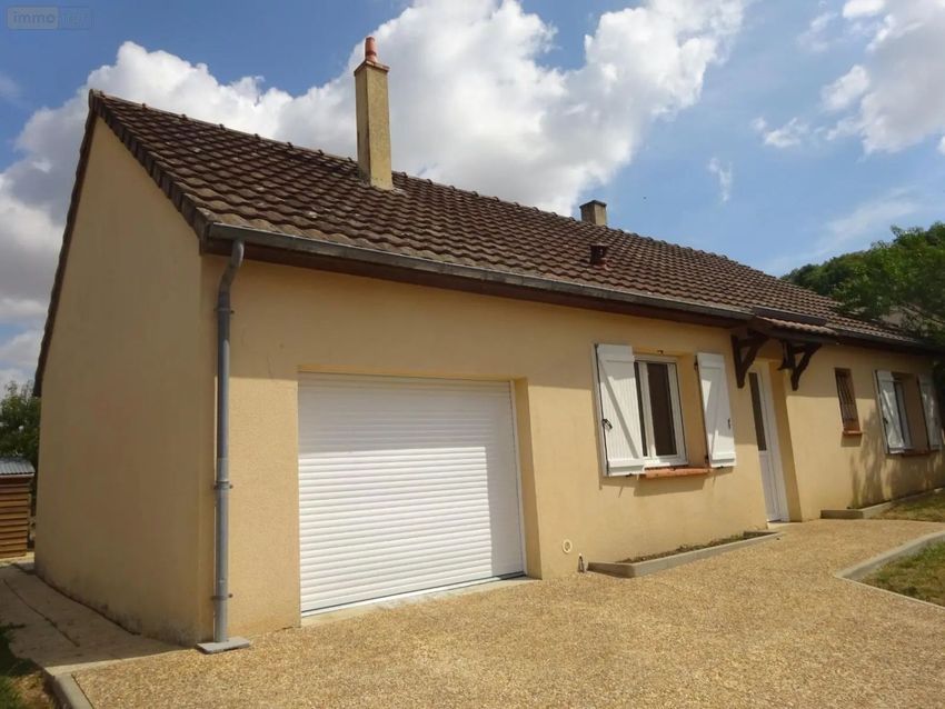 Image Façade à  maison individuelle de Arcisses