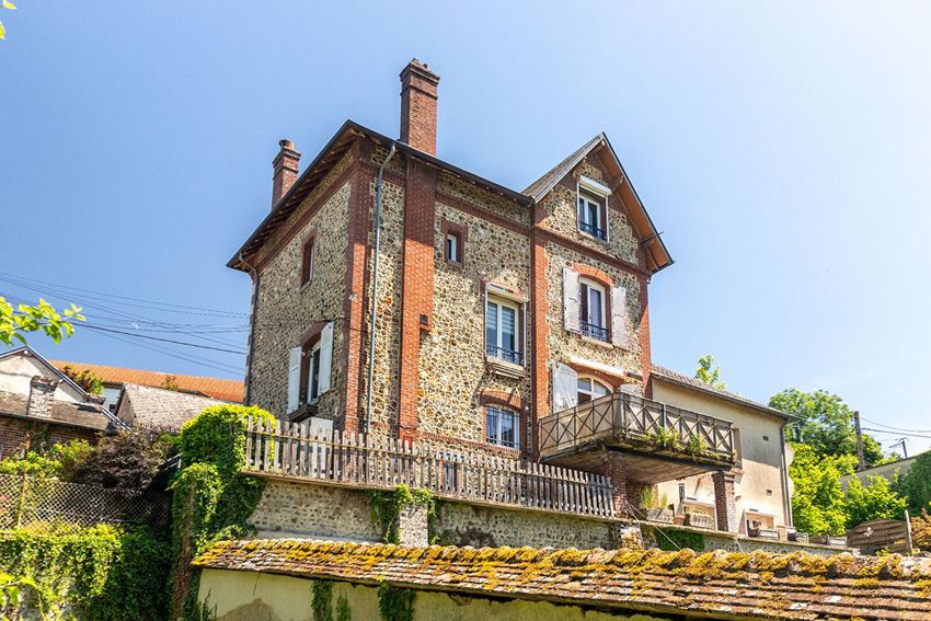 Image Façade à  maison individuelle de La Neuve-Lyre
