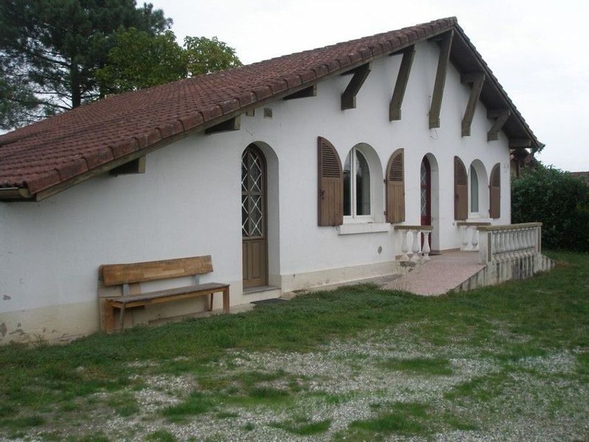 Image Façade à  maison individuelle de Saint-Vincent-de-Paul