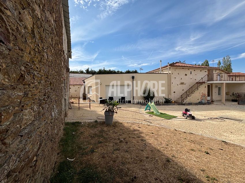 Image Façade à  maison individuelle de Saint-Martin-des-Noyers