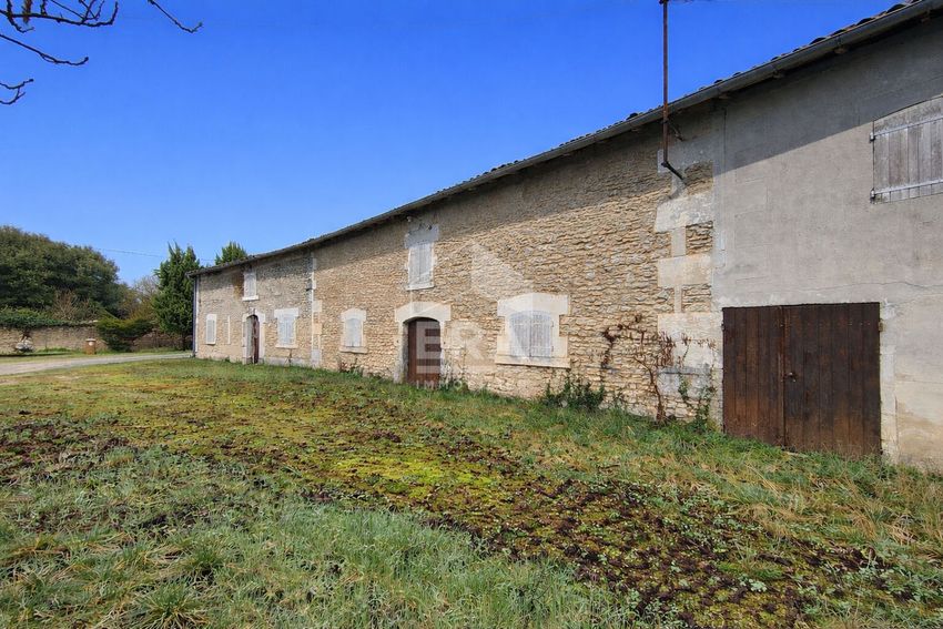 Image Façade à  maison individuelle de Javrezac