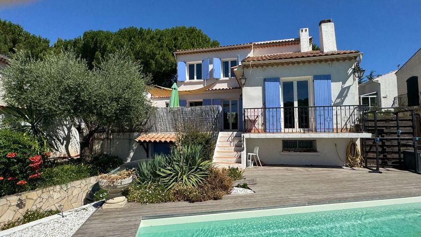Image Façade à  maison individuelle de Béziers