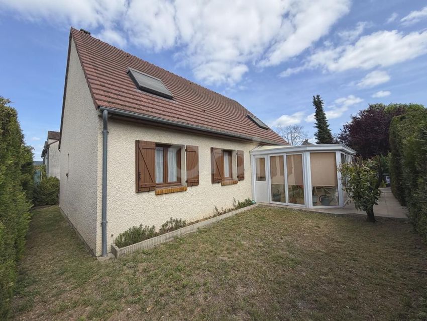 Image Façade à  maison individuelle de Vernouillet