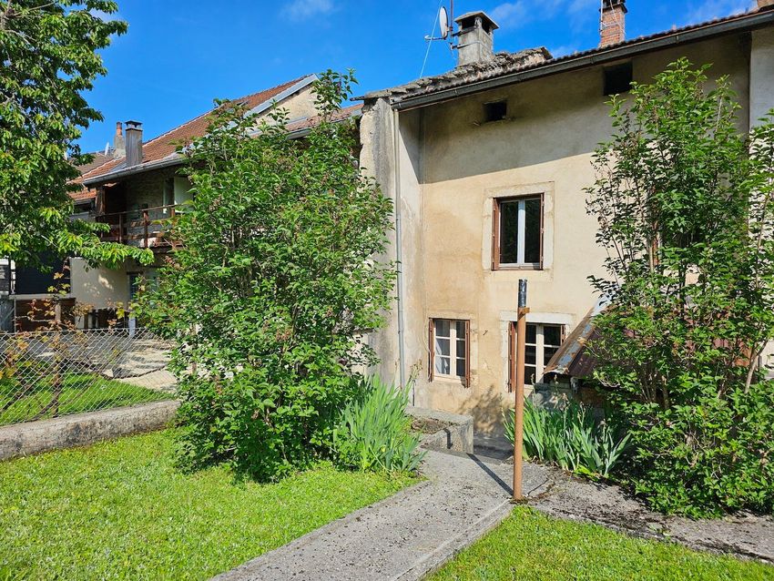 Image Façade à  maison mitoyenne de Arbent