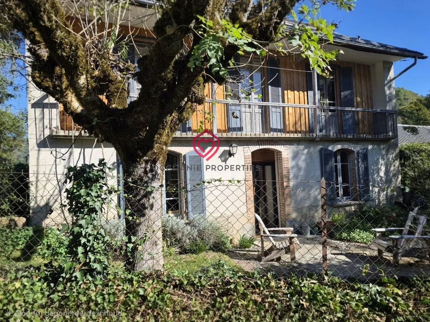 Image Façade à  maison individuelle de Biert