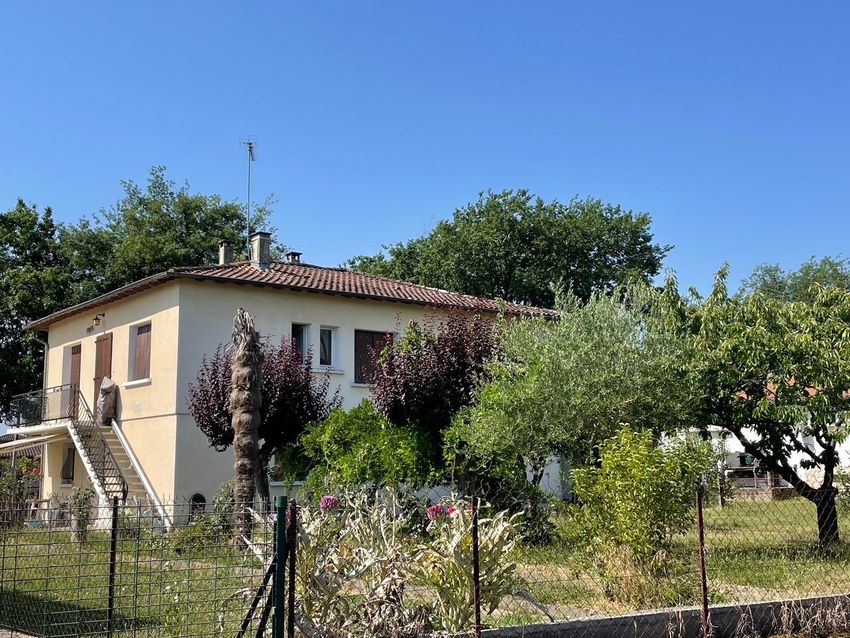 Image Façade à  maison individuelle de Masseube