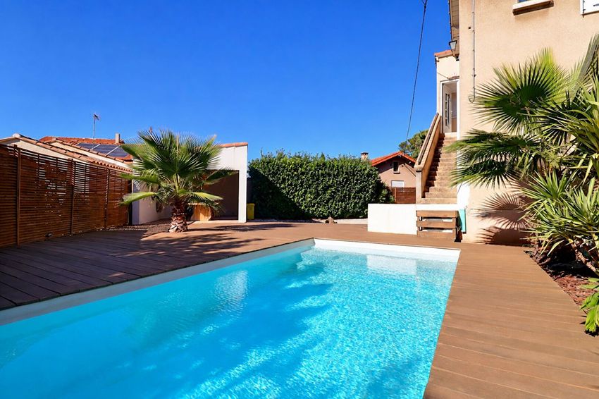 Image Piscine à  maison individuelle de Marseille 12e Arrondissement