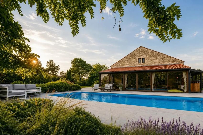 Image Piscine à  maison individuelle de Chaume-et-Courchamp