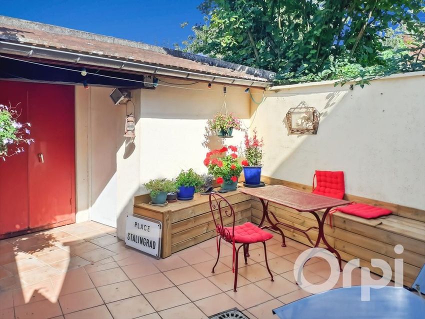 Image Terrasse à  maison de village de Songeons