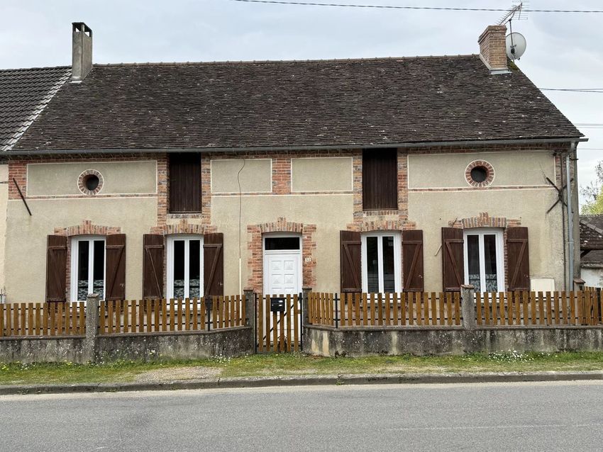 Image Façade à  maison individuelle de Nailly