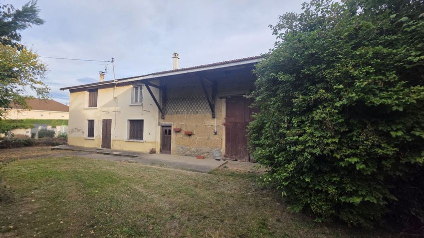 Image Façade à  maison individuelle de Artas