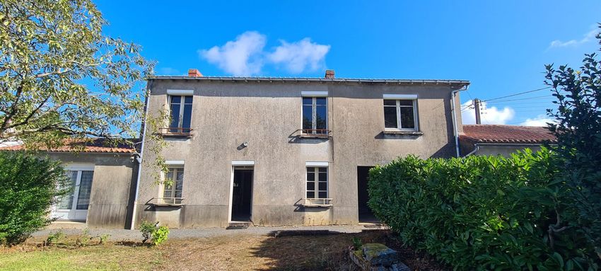 Image Façade à  maison individuelle de Mouzillon