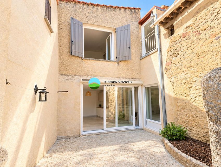 Image Façade à  maison mitoyenne de Entraigues-sur-la-Sorgue