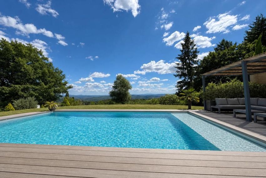 Image Piscine à  maison individuelle de Montfuron