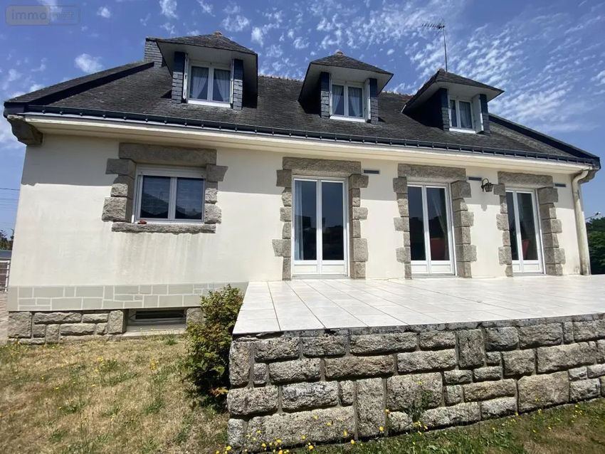 Image Façade à  maison individuelle de Plumelec