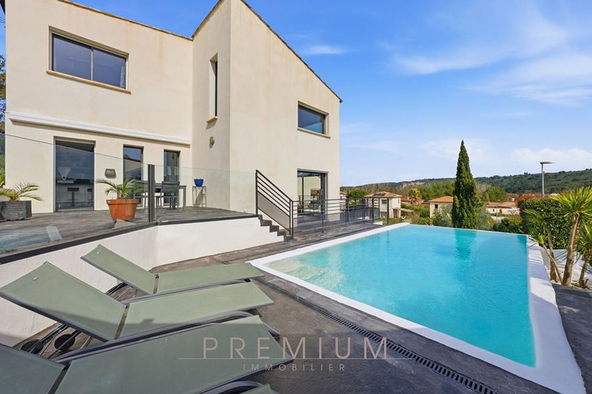 Image Piscine à  maison d'architecte de Grabels