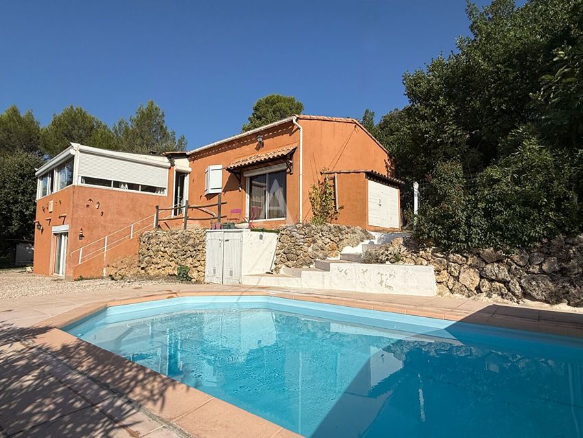 Image Piscine à  villa de Varages