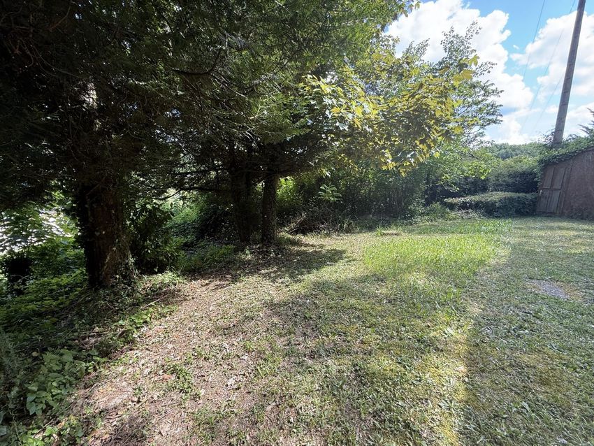 Image de terrain à Villaines-les-Rochers