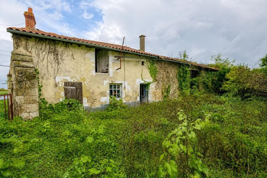 Image Façade à  propriété agricole de Ceaux-en-Loudun